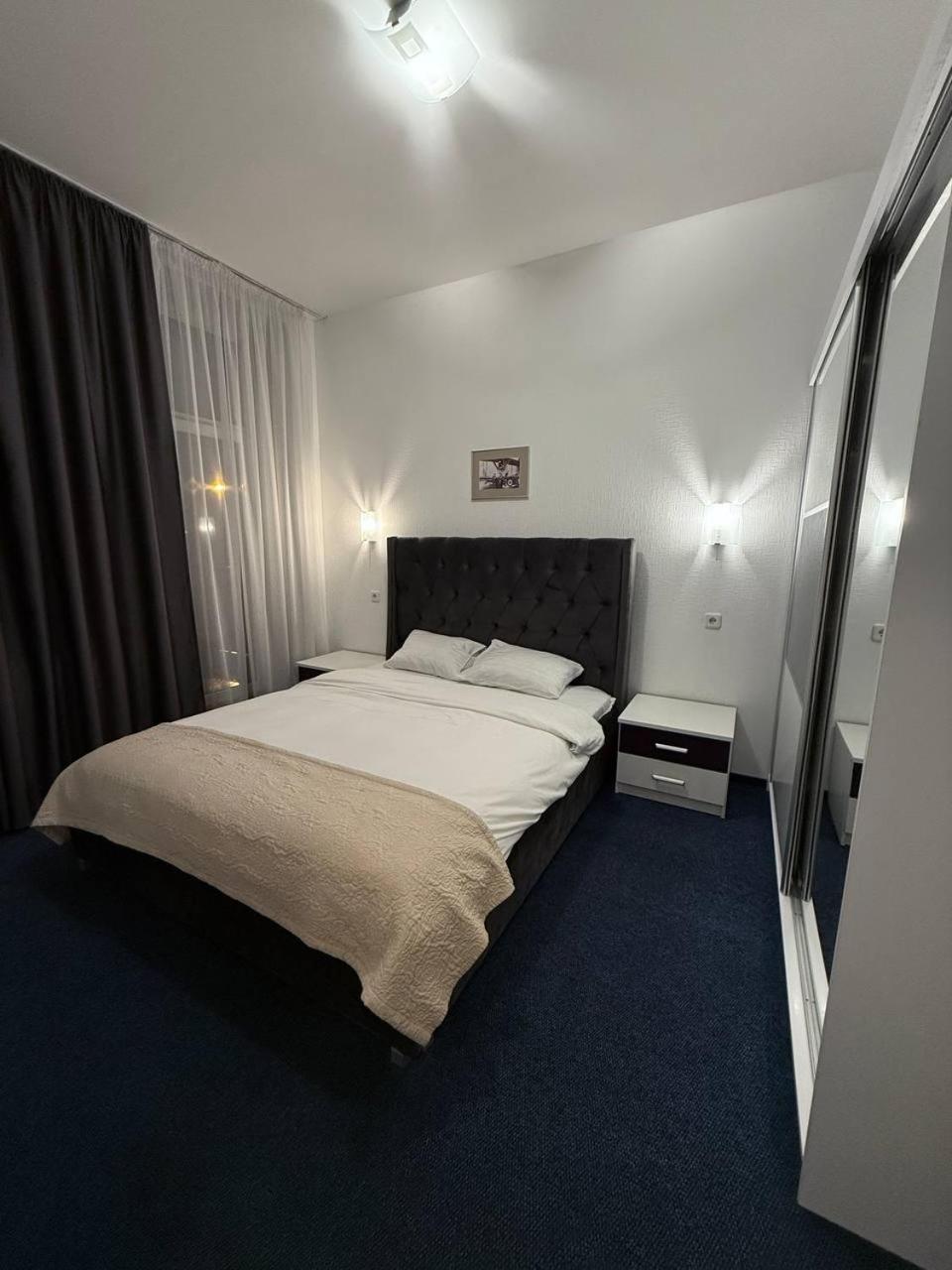 Biplan Hotel Daugavpils Ngoại thất bức ảnh